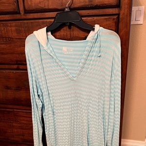 Striped v neck hoodie